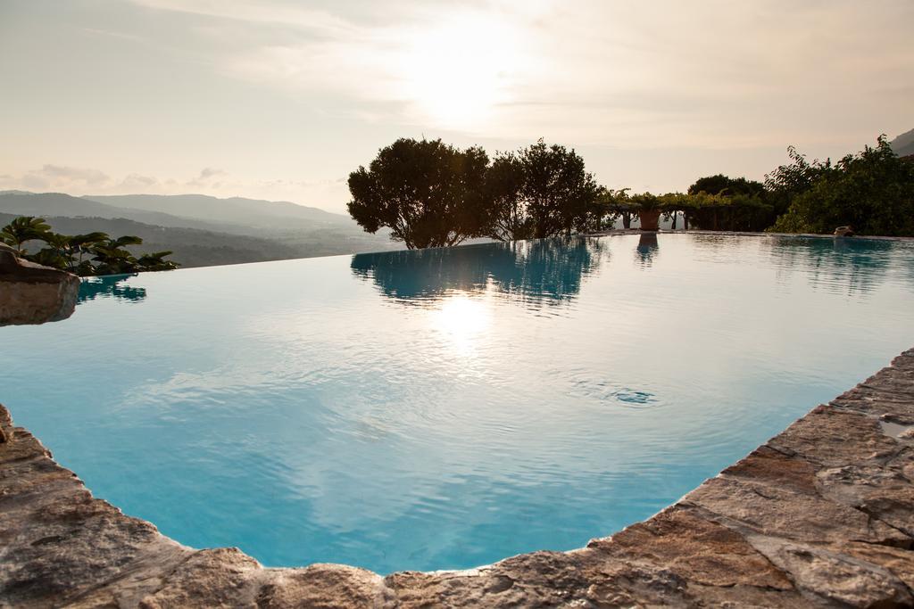 Domus Laeta Villa Giungano Bagian luar foto