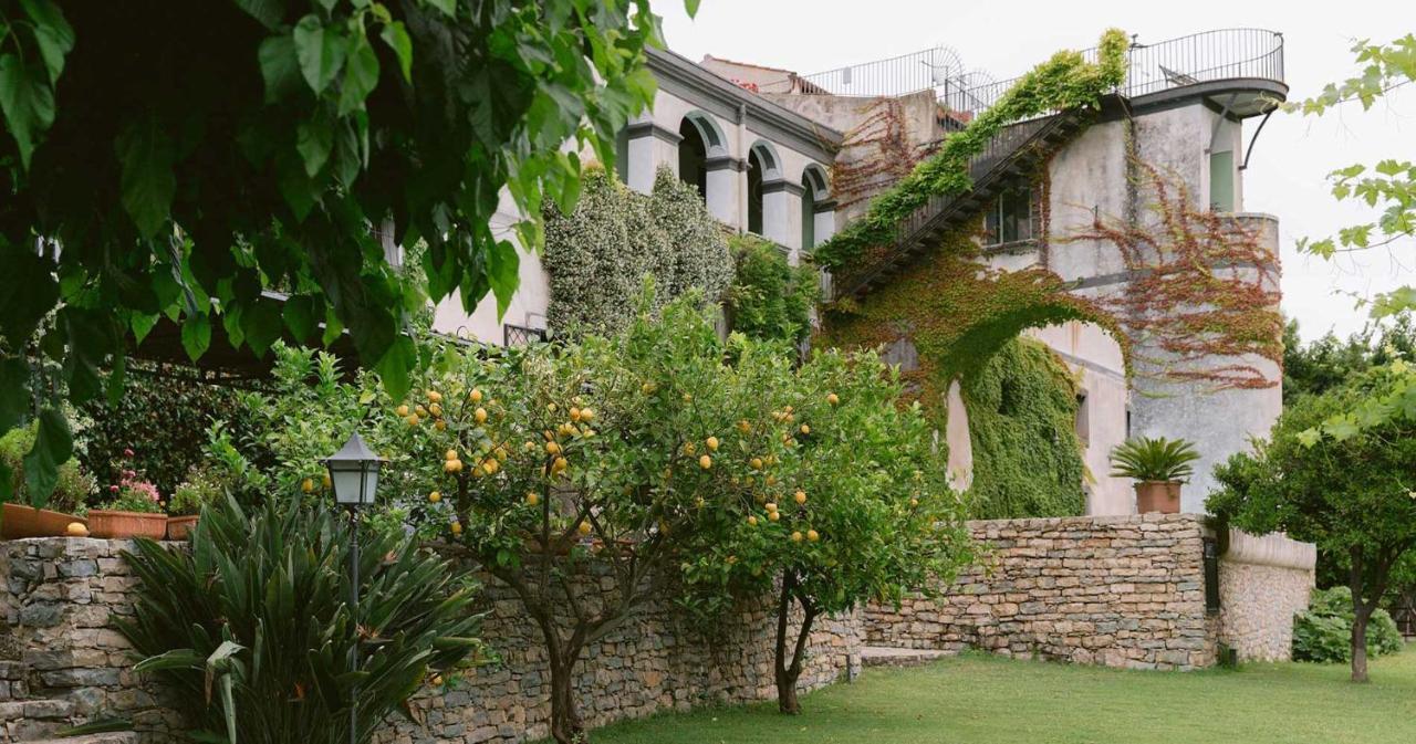 Domus Laeta Villa Giungano Bagian luar foto